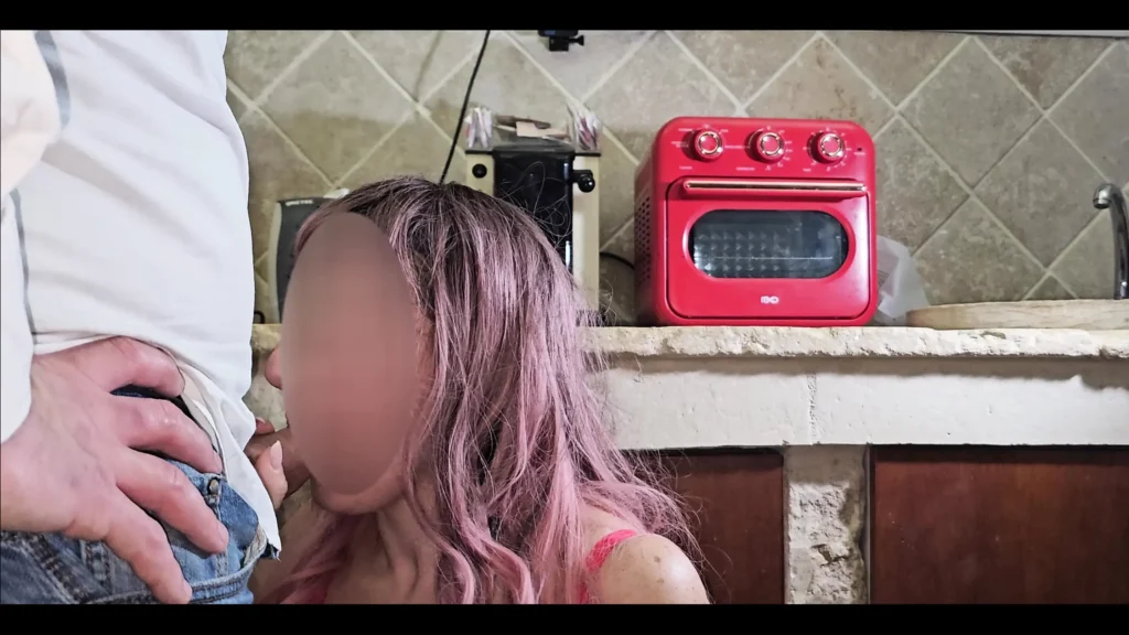 Batman finishes fucking me with a bang