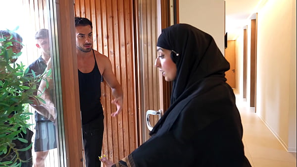 Arab girl wanted to save herself for marriage, but four men appeared. - Arab