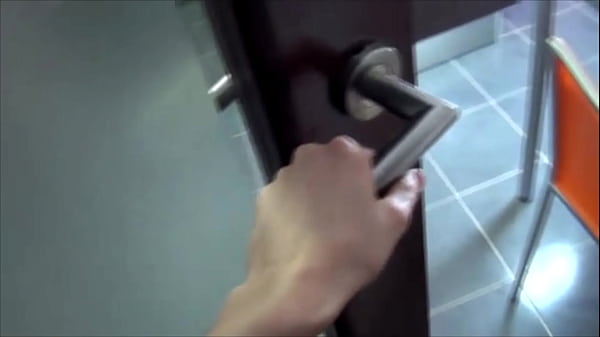 Lesbian POV - Alicia and Irina - Chinese